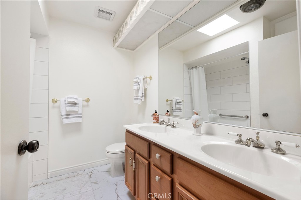 4260 Via Arbolada 304