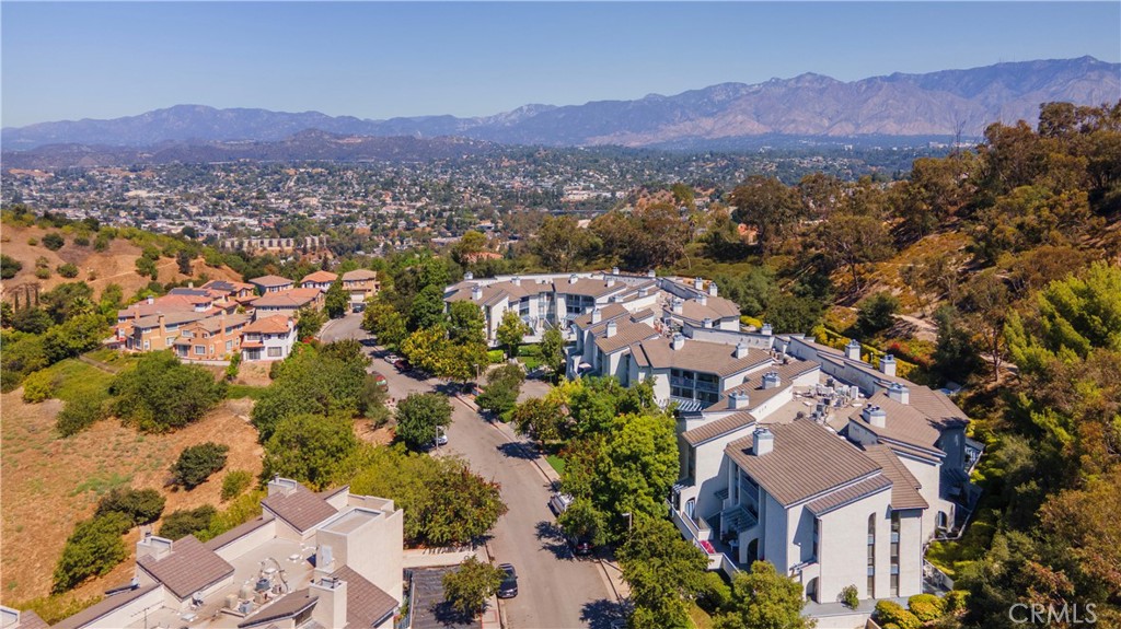 4260 Via Arbolada 304