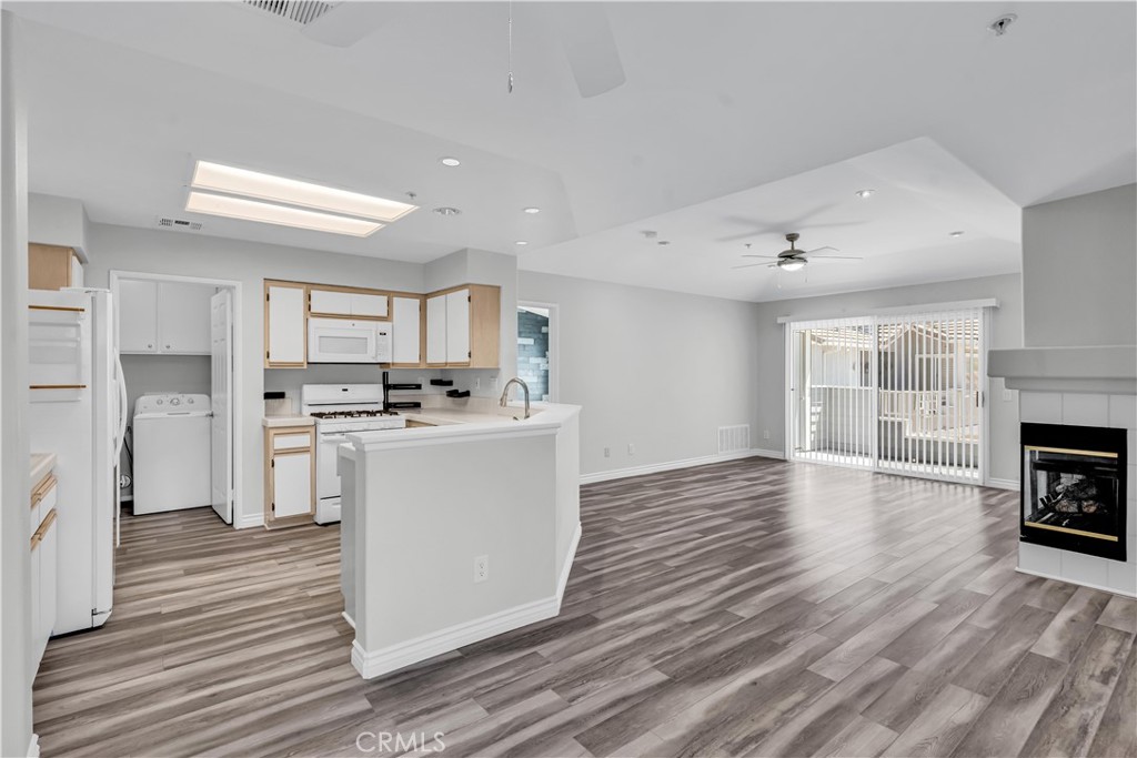 6631 Laurelton Lane 203