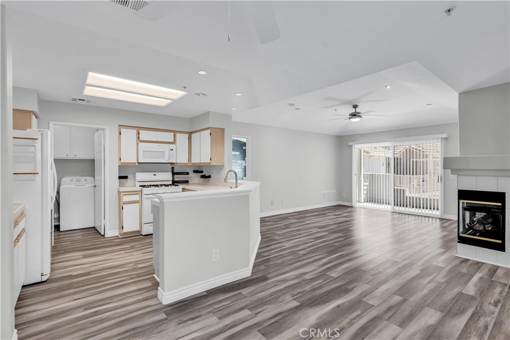 6631 Laurelton Lane 203