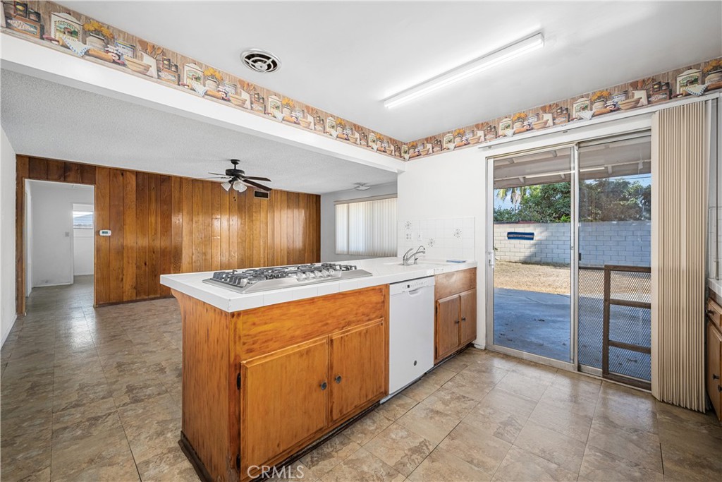 8561 Enault Lane
