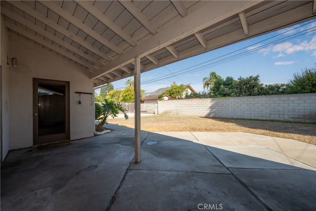 8561 Enault Lane