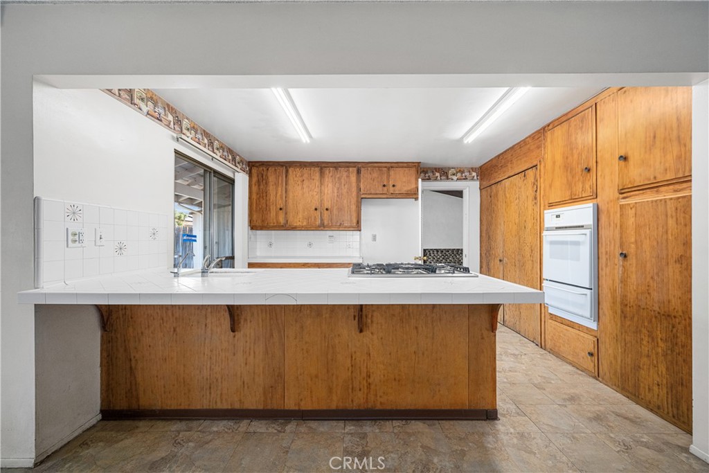 8561 Enault Lane