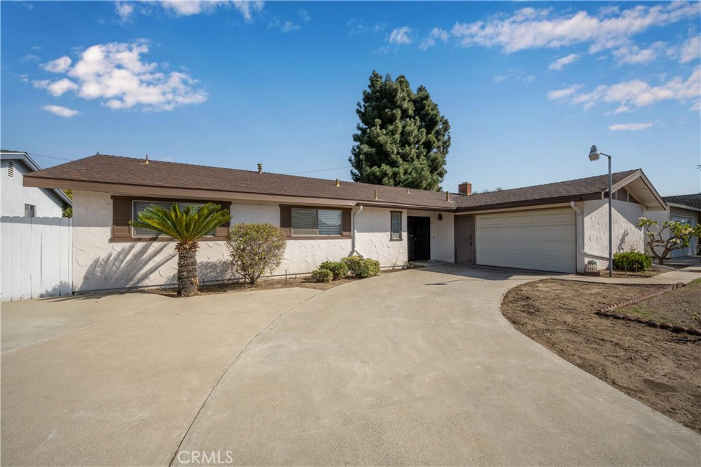 8561 Enault Lane