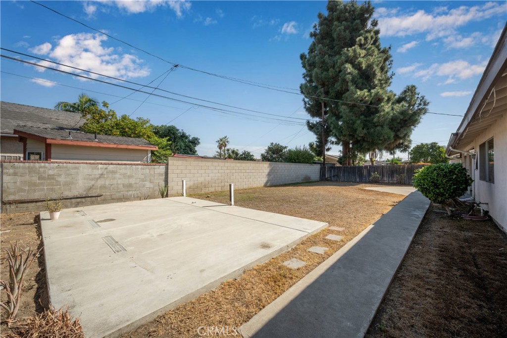 8561 Enault Lane
