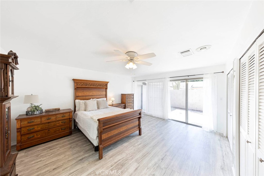 1830 E 19th Street 3