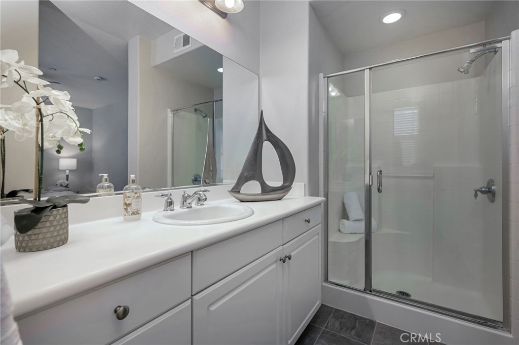 15866 FOUNTAIN Lane