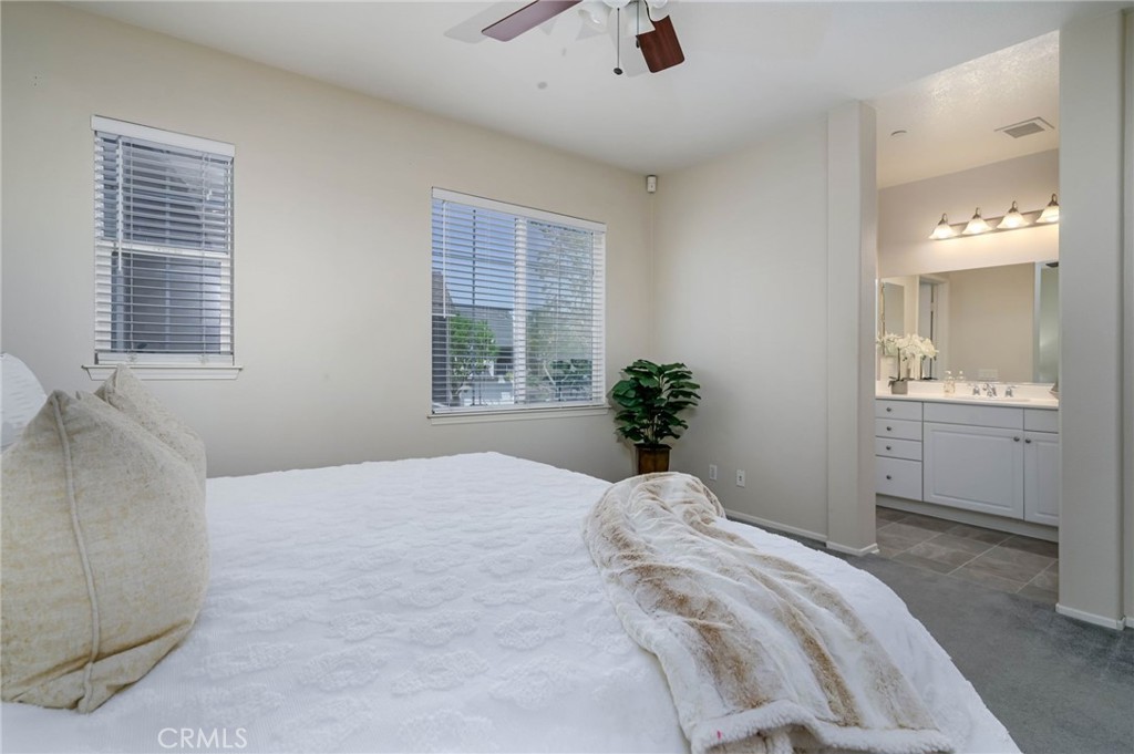 15866 FOUNTAIN Lane