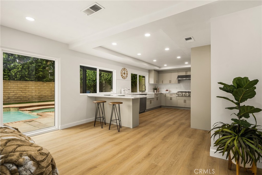 149 N Bluegrass Street