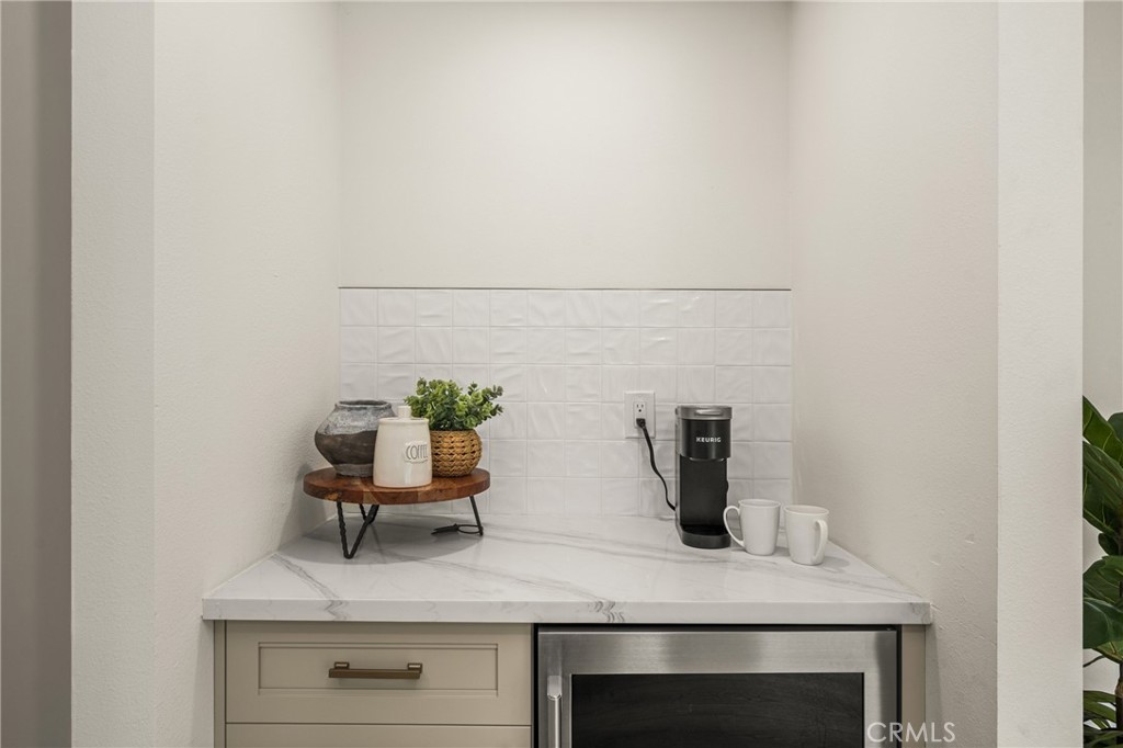 149 N Bluegrass Street