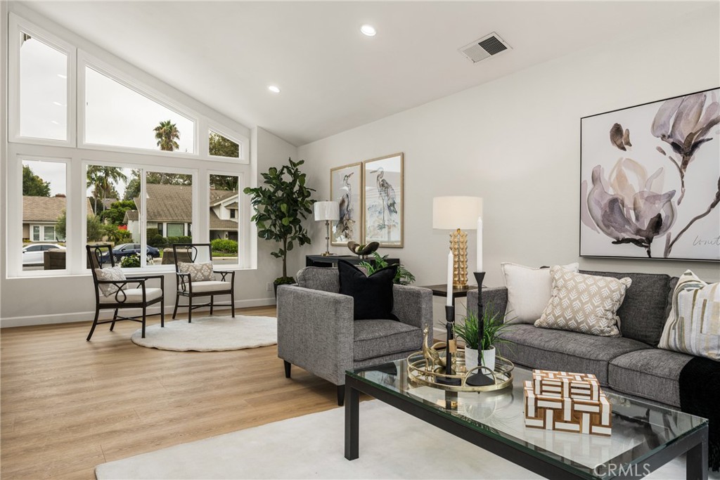 149 N Bluegrass Street