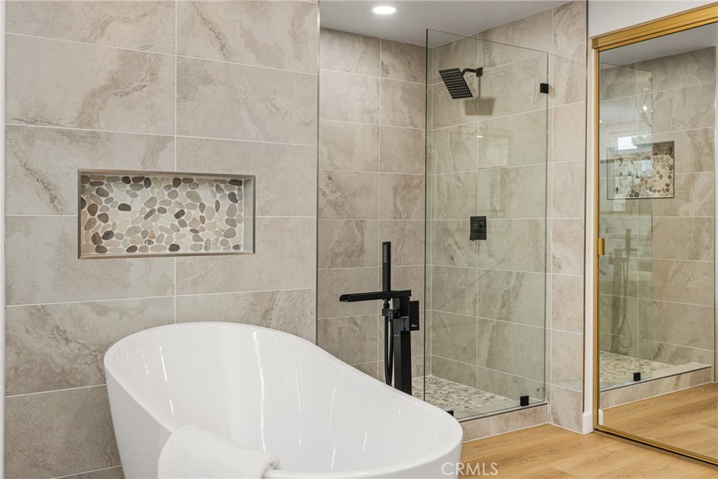 149 N Bluegrass Street