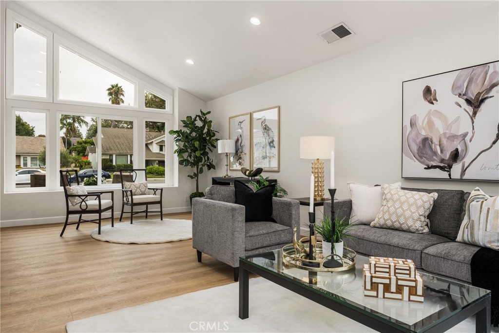 149 N Bluegrass Street