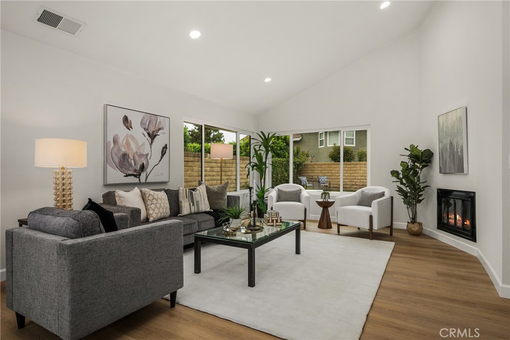 149 N Bluegrass Street