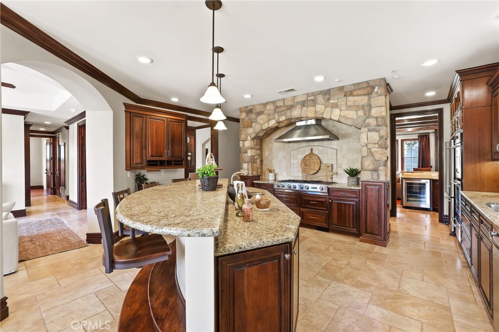 3311 Rossmoor Way