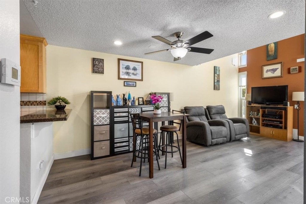 1084 Cabrillo Park # B