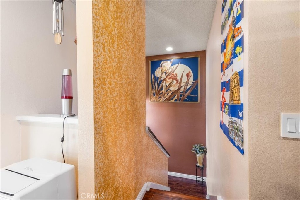 1084 Cabrillo Park # B