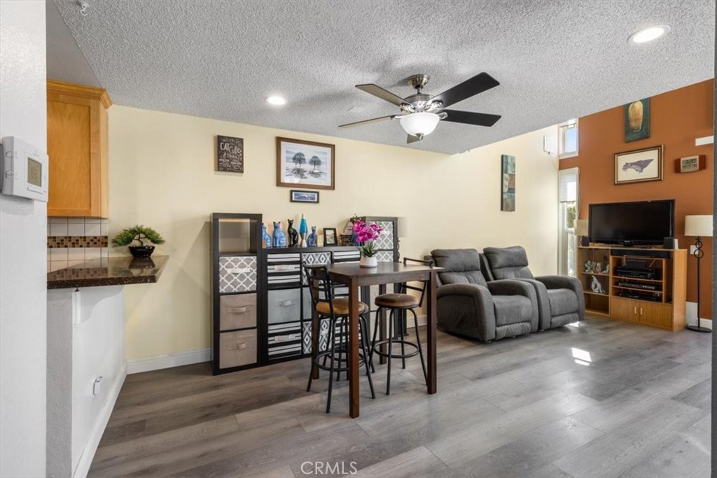 1084 Cabrillo Park # B