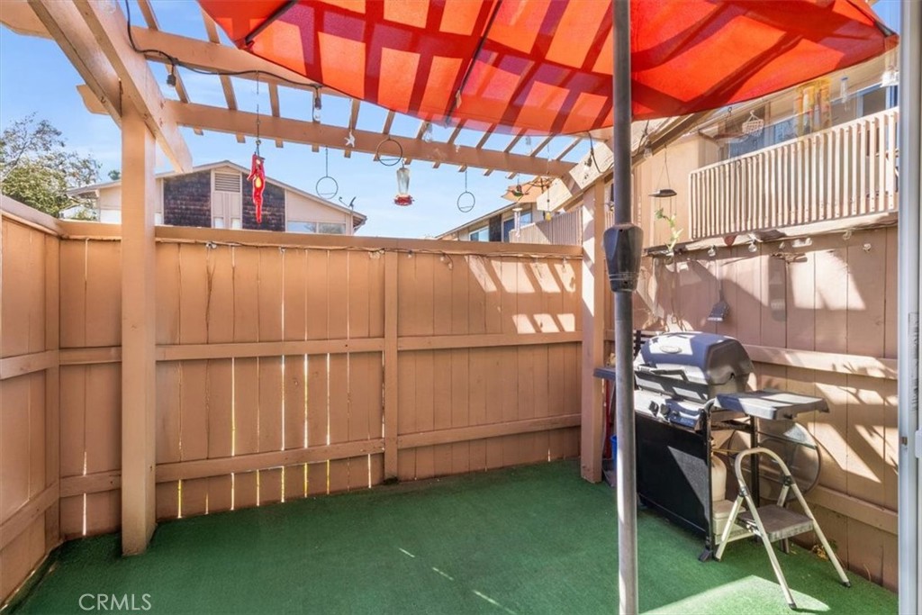 1084 Cabrillo Park # B