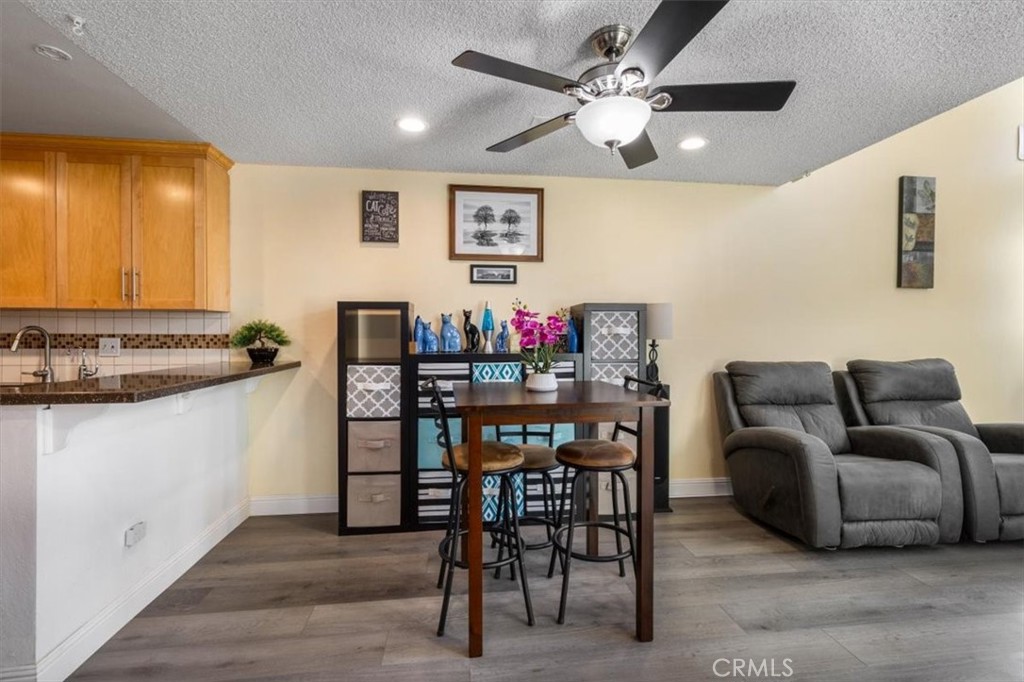 1084 Cabrillo Park # B