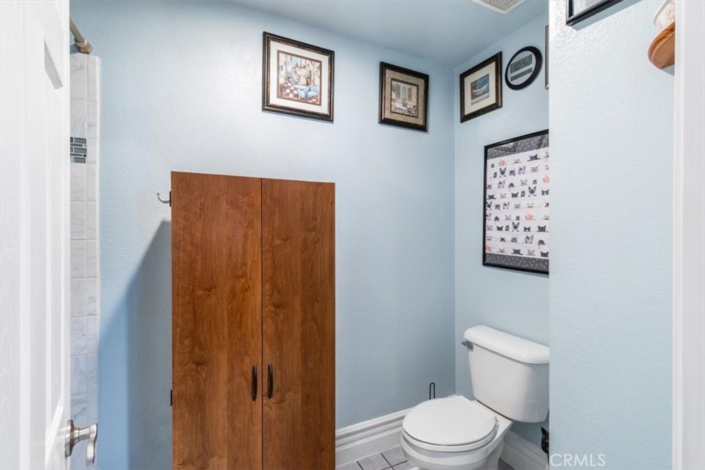 1084 Cabrillo Park # B