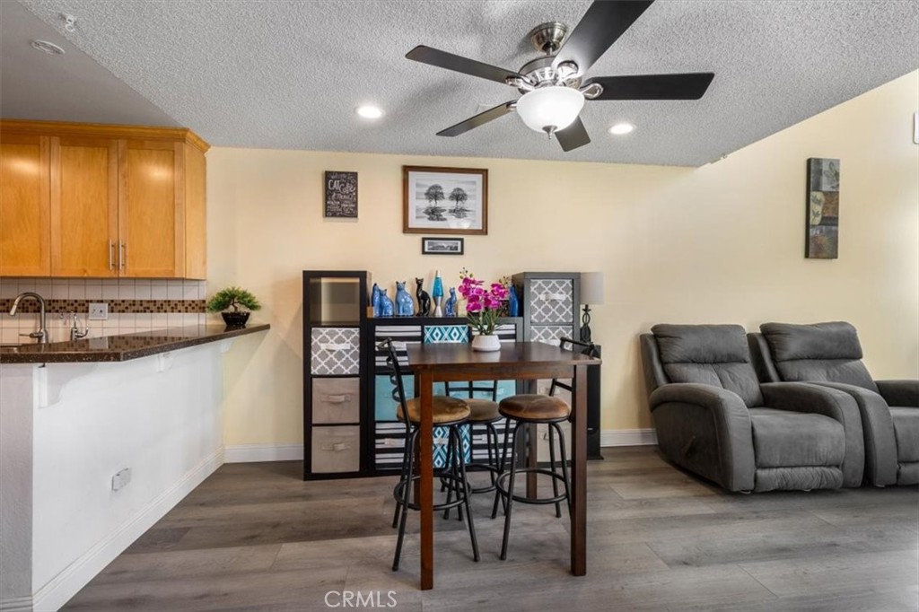 1084 Cabrillo Park # B