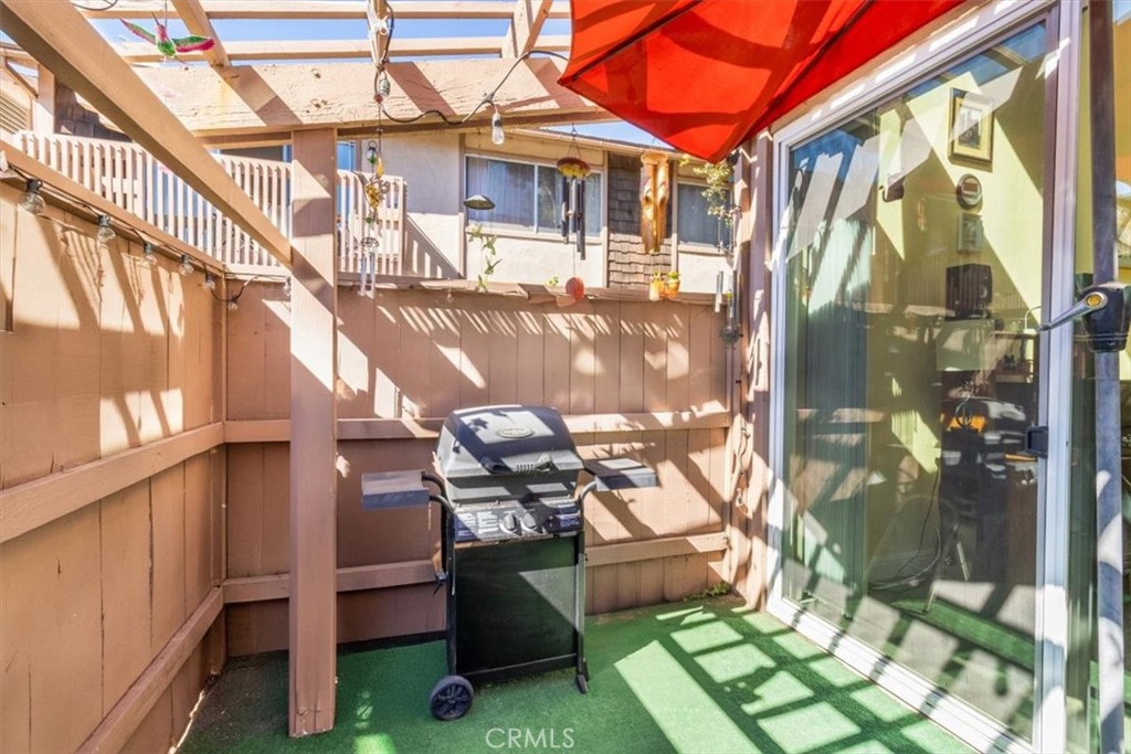 1084 Cabrillo Park # B