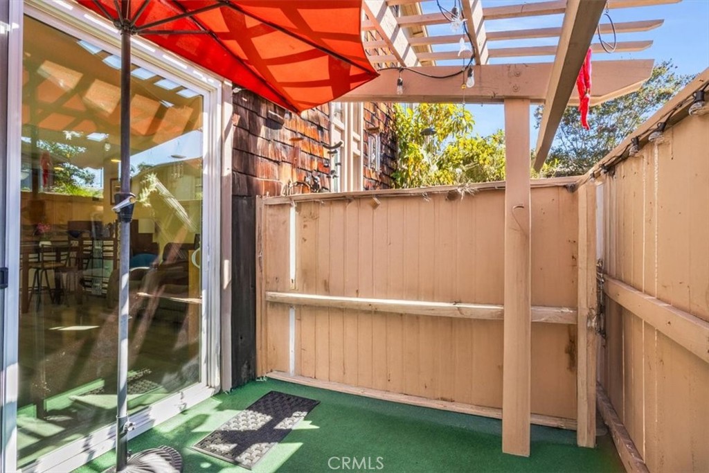 1084 Cabrillo Park # B