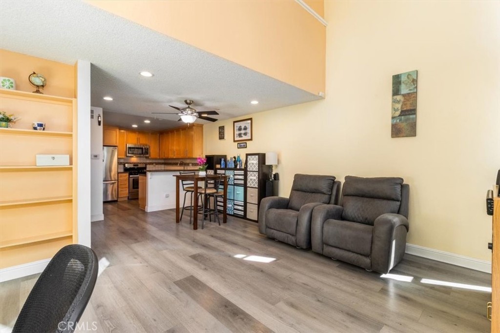 1084 Cabrillo Park # B