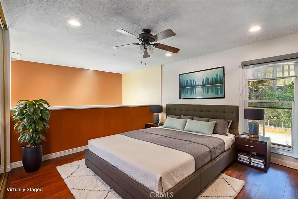 1084 Cabrillo Park # B