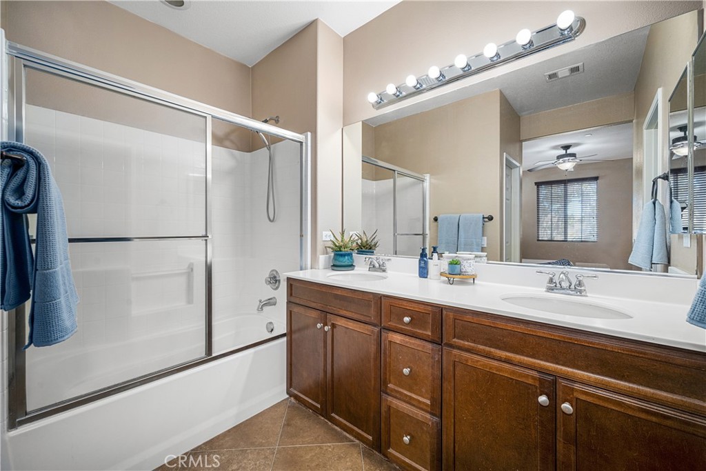 12471 Quintessa Lane