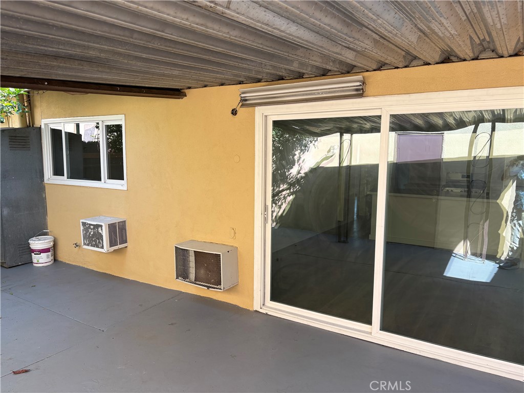 1541 La Palma Avenue E A4