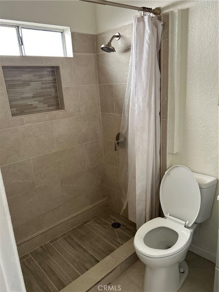 223 E Pleasant Street