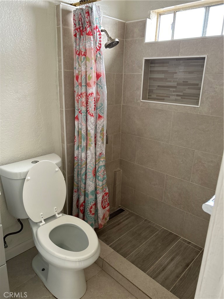 223 E Pleasant Street