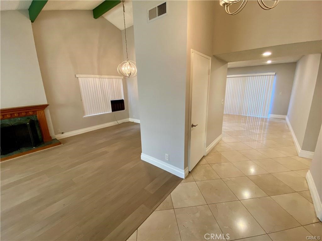 9658 Oakmount Street