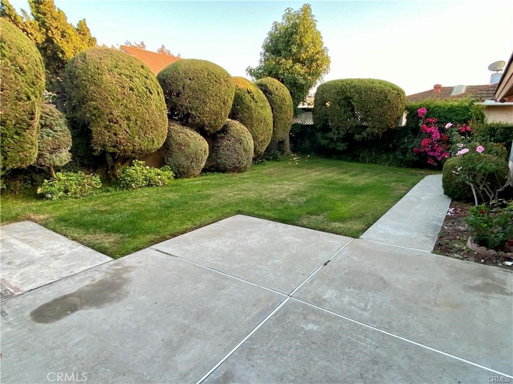 9658 Oakmount Street