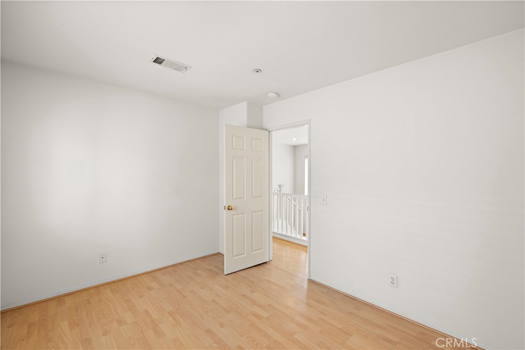 1037 Davis Way