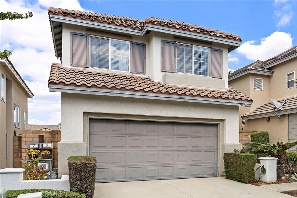 1037 Davis Way