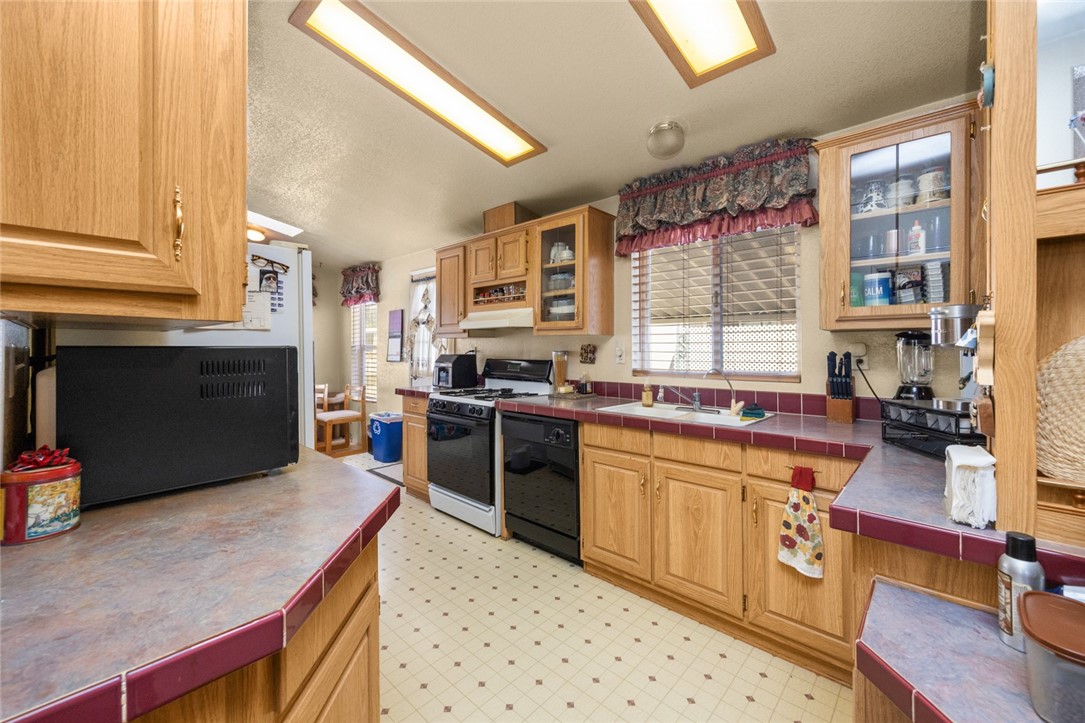 3101 S Fairview Street Spc #192