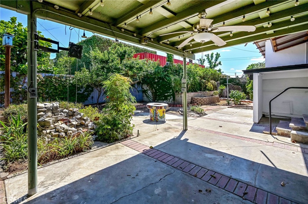 4942 GEM Lane