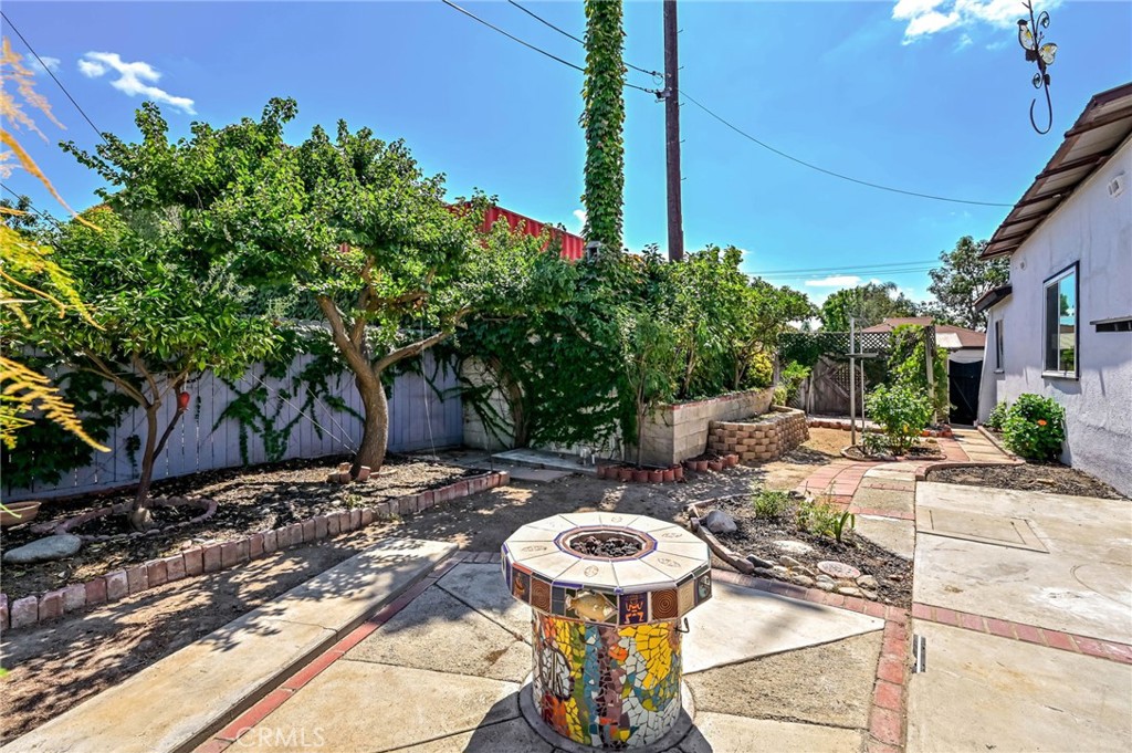 4942 GEM Lane