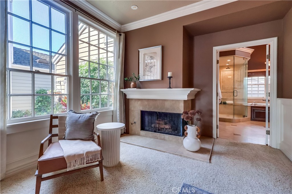 6032 Avenida De Castillo