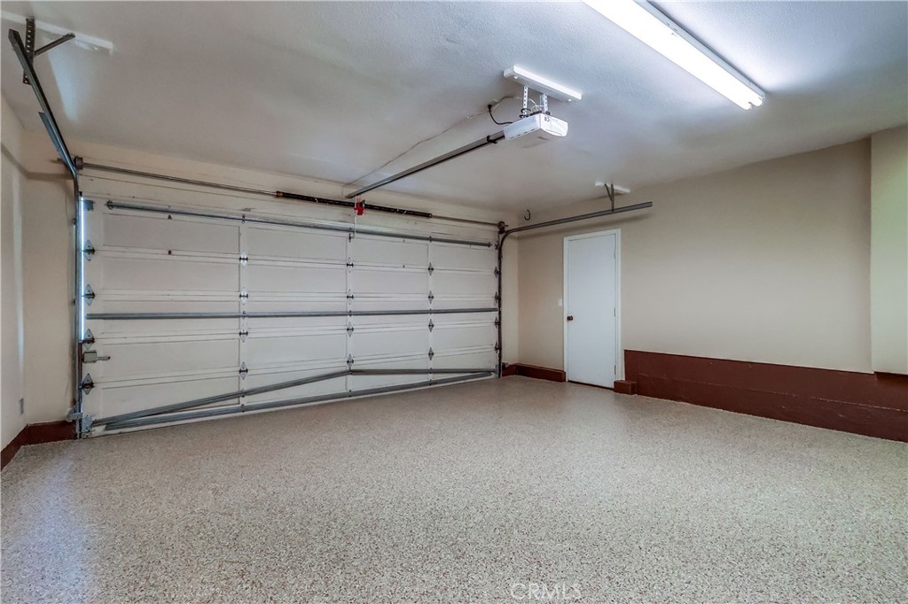 6032 Avenida De Castillo