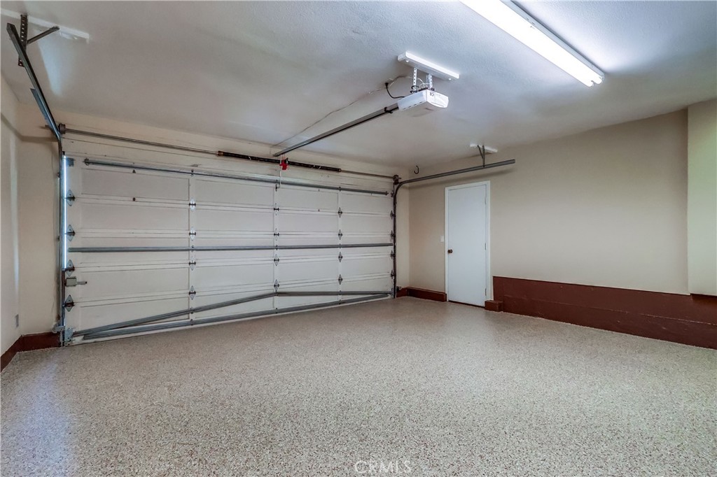 6032 Avenida De Castillo