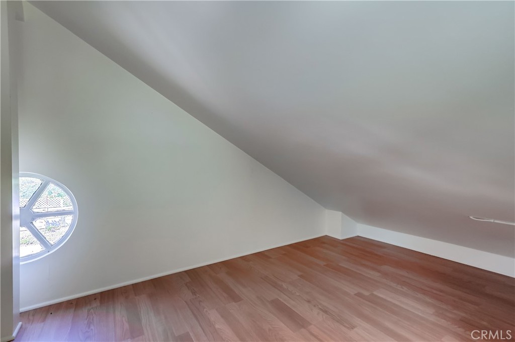 6032 Avenida De Castillo