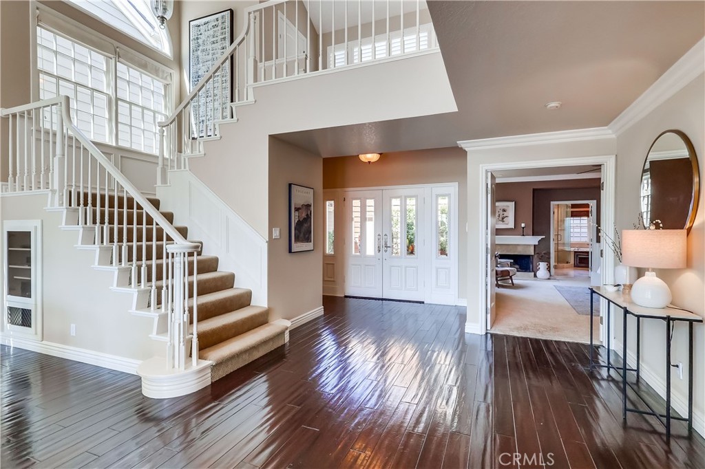 6032 Avenida De Castillo