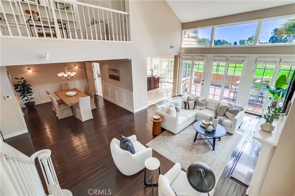 6032 Avenida De Castillo