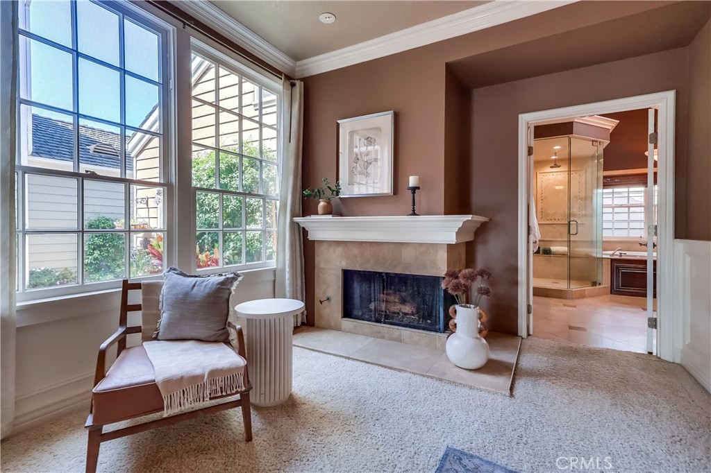 6032 Avenida De Castillo