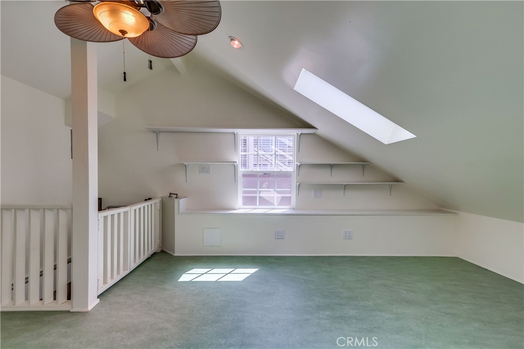 6032 Avenida De Castillo