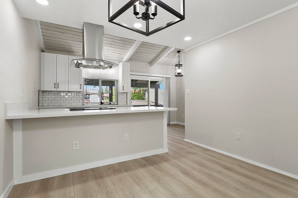 1030 W MacArthur Boulevard 132